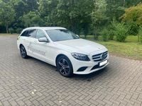 Gebraucht Mercedes C200 Avantgarde 160 PS (117 kW) 2021 Weiß Limousine