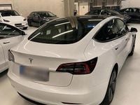 Gebraucht Tesla Model 3 RWD 239 kW (325 PS) 2022 Weiß Limousine