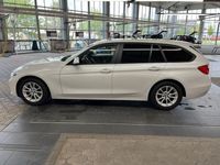 gebraucht BMW 320 d Touring - 2 Reifensätze, Garagenwagen