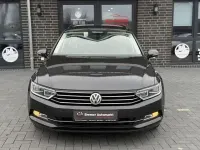 Gebraucht VW Passat Comfortline 120 PS (88 kW) 2018 Mangangrau metallic Kombi