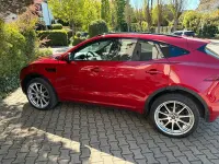 Używany Jaguar E-Pace 204 KM (150 kW) 2021 Czerwony SUV