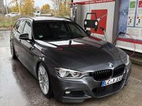 Gebraucht BMW 330 M Sport 258 PS (189 kW) 2016 Grau Kombi