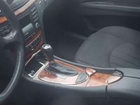 Gebraucht Mercedes E200 Classic 184 PS (135 kW) 2007 Silber Limousine