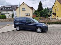 Gebraucht VW Caddy Basis 102 PS (75 kW) 2022 Starlight blue Van / Kleinbus
