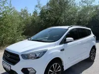 Gebraucht Ford Kuga ST-Line 150 PS (110 kW) 2019 Weiß SUV