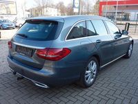 Gebraucht Mercedes C180 156 PS (114 kW) 2019 Grau Kombi