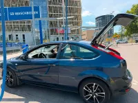Gebraucht Ford Focus 100 PS (73 kW) 2006 Blau Kleinwagen