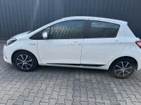 Gebraucht Toyota Yaris Style 101 PS (74 kW) 2019 Weiß Kleinwagen