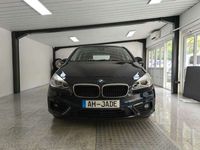 gebraucht BMW 218 Active Tourer 218 i Advantage *1.Hand *Pano *LED