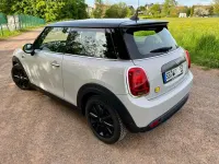 Gebraucht Mini Cooper SE 135 kW (184 PS) 2020 Silber Kleinwagen