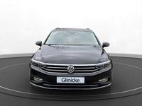 Gebraucht VW Passat Elegance 150 PS (110 kW) 2020 Deep black perleffekt Kombi