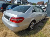 Gebraucht Mercedes E250 204 PS (150 kW) 2010 Silber Limousine