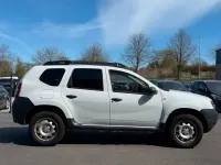 Gebraucht Dacia Duster Lauréate 114 PS (83 kW) 2016 Weiß SUV