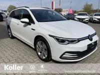 Gebraucht VW Golf VIII Style 150 PS (110 kW) 2023 Weiß Kombi