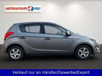 Gebraucht Hyundai i20 86 PS (63 kW) 2013 Grau Kleinwagen