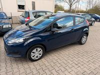 Gebraucht Ford Fiesta 60 PS (44 kW) 2016 Blau Kleinwagen