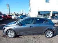 Neu Renault Clio V Techno 91 PS (66 kW) 2025 Grau Limousine