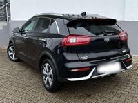 Gebraucht Kia Niro Vision 141 PS (103 kW) 2017 Schwarz SUV