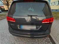 Gebraucht VW Sharan 184 PS (135 kW) 2017 Grau Van / Kleinbus