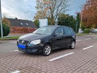 Gebraucht VW Polo 65 PS (47 kW) 2005 Schwarz Kleinwagen