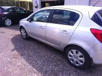 Gebraucht Opel Corsa 86 PS (63 kW) 2010 Silber Kleinwagen