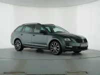 Gebraucht Skoda Octavia Clever 150 PS (110 kW) 2018 Quarzgrau metallic Kombi