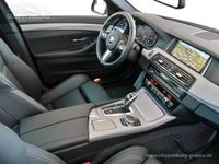 gebraucht BMW 530 d Aut xDrive Touring M Sport Paket HUD NAVI Pan