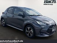 Neu Toyota Yaris Hybrid 116 PS (85 kW) 2025 Grau Limousine