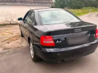 Gebraucht Audi A4 125 PS (91 kW) 2000 Blau Limousine