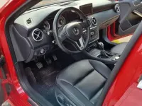 Gebraucht Mercedes A180 Urban 122 PS (89 kW) 2013 Rot Kleinwagen