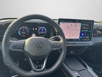 Gebraucht VW Passat 193 PS (141 kW) 2026 Diabasgrau metallic / grenadillschwarz metallic (metallic) Limousine