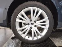 Neu Seat Leon Style 150 PS (110 kW) 2025 Grau Limousine