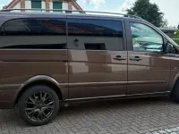 Gebraucht Mercedes Viano 224 PS (164 kW) 2013 Braun Van / Kleinbus