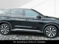 Uusi BYD Seal U Design 324 HP (238 kW) 2025 Musta Katumaasturi