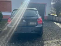 Gebraucht BMW 114 101 PS (74 kW) 2014 Schwarz Kleinwagen
