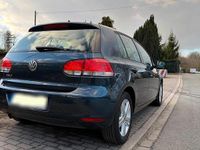 Gebraucht VW Golf VII Match 105 PS (77 kW) 2012 Blau Limousine