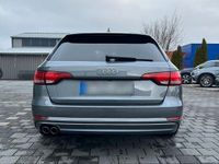Gebraucht Audi A4 Sport 190 PS (139 kW) 2017 Grau Kombi