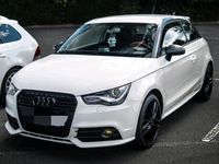 Gebraucht Audi A1 105 PS (77 kW) 2011 Weiß Kleinwagen