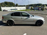 Gebraucht BMW 320 170 PS (125 kW) 2001 Silber Limousine
