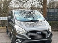 Gebraucht Ford Transit Tourneo 131 PS (96 kW) 2021 Grau Van / Kleinbus