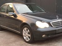 Gebraucht Mercedes C180 143 PS (105 kW) 2003 Schwarz Limousine