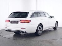 Gebraucht Mercedes E220 Avantgarde 200 PS (147 kW) 2023 Weiß Kombi