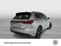 Gebraucht VW Touareg R-line 286 PS (210 kW) 2025 Silber SUV