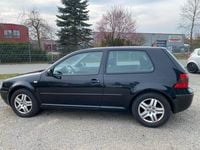 Gebraucht VW Golf IV 105 PS (77 kW) 2002 Schwarz Kleinwagen