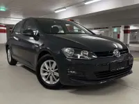 Gebraucht VW Golf VII 116 PS (85 kW) 2016 Uranograu Kleinwagen