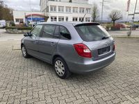 Gebraucht Skoda Fabia Ambition 105 PS (77 kW) 2013 Grau Kombi
