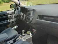 Second-hand Mitsubishi Outlander 150 CP (110 kW) 2016 Roșu SUV