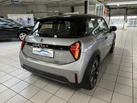 Gebraucht Mini Cooper Favoured 156 PS (114 kW) 2024 Silber metallic Kleinwagen