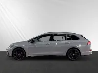 Gebraucht VW Golf VIII R-line 150 PS (110 kW) 2024 Mondsteingrau (grau) Kombi