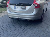 Gebraucht Volvo V60 Summum 181 PS (133 kW) 2015 Beige Kombi